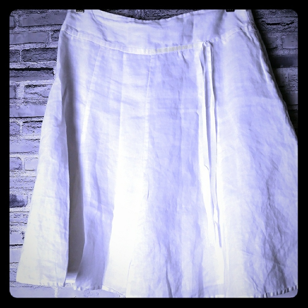 White Linen Skirt Seperates by New York City Desig